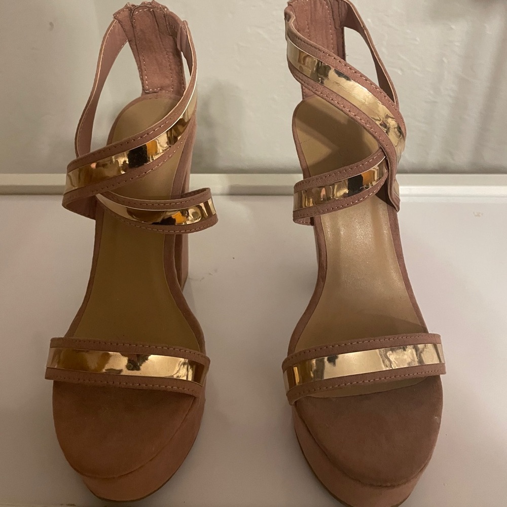 Shoes - Picture 2 of 2